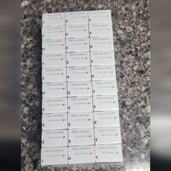 Dove 🕊  Soap bars - Picture 2 of 4